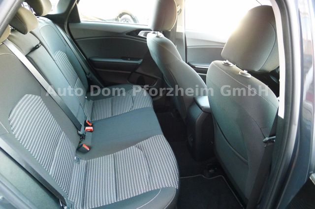 Kia CEED SW 1.0T 100 VIS KOMF+ / NAV