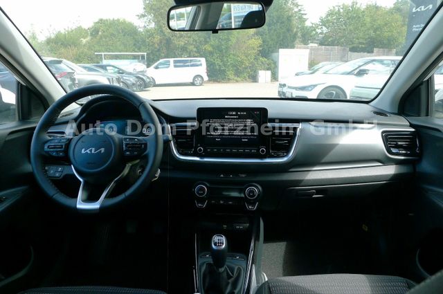 Kia Stonic 1,0T 100 Vision / LED