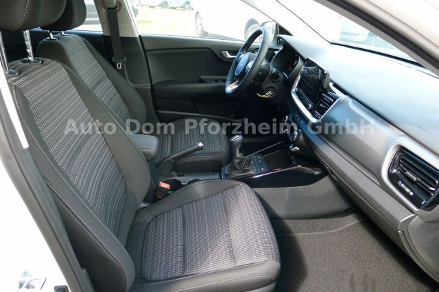 Kia Stonic 1,0T 100 Vision / LED