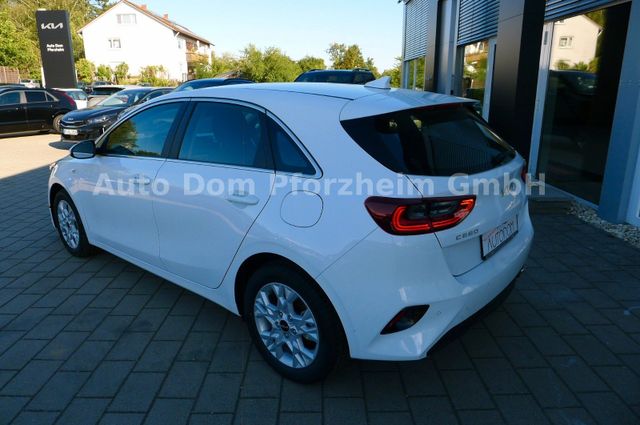 Kia Ceed 1.5T 140 Vision / Komfort+/ Navi