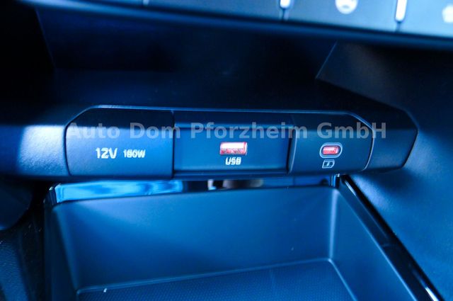 Kia Ceed 1.5T 140 Vision / Komfort+/ Navi