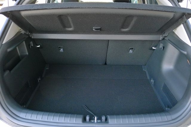 Kia Stonic 1,0T 100 DCT Platinum/GD