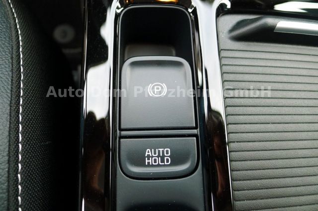 Kia XCeed 1.6T VISION DCT KOM+/NAVI/UVO