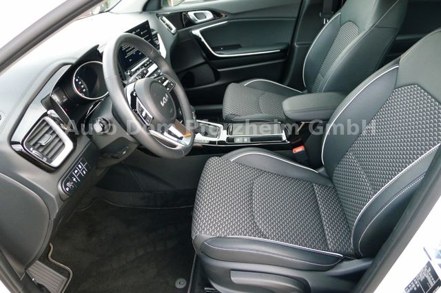 Kia XCeed 1.6T VISION DCT KOM+/NAVI/UVO
