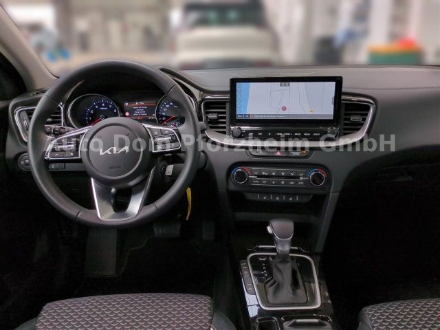 Kia XCeed 1.6T VISION DCT KOM+/NAVI/UVO