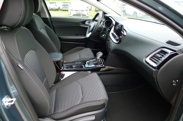 Kia Ceed SW 1.5T DCT Vision / Komfort+