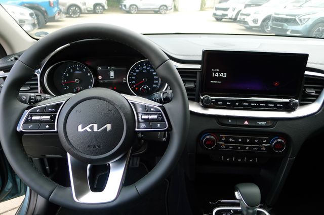 Kia Ceed SW 1.5T DCT Vision / Komfort+