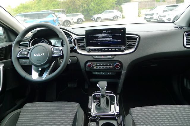 Kia Ceed SW 1.5T DCT Vision / Komfort+