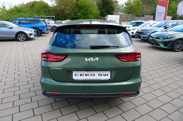 Kia Ceed SW 1.5T DCT Vision / Komfort+