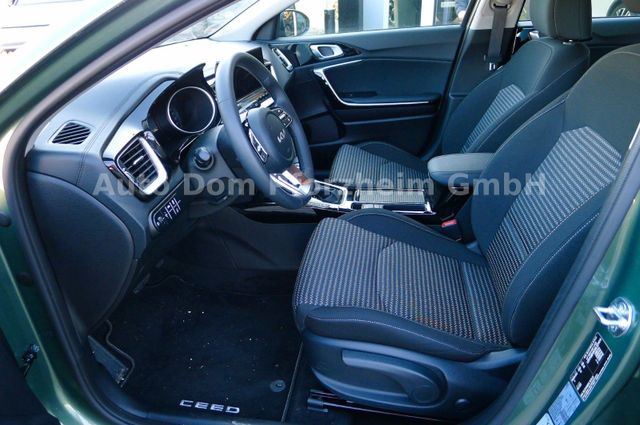 Kia Ceed SW 1.5T DCT Vision / Komfort+