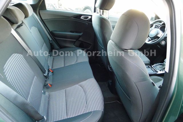 Kia Ceed SW 1.5T DCT Vision / Komfort+