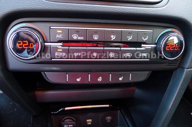 Kia Ceed SW 1.5T DCT Vision / Komfort+