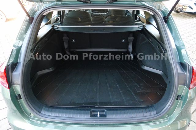 Kia Ceed SW 1.5T DCT Vision / Komfort+