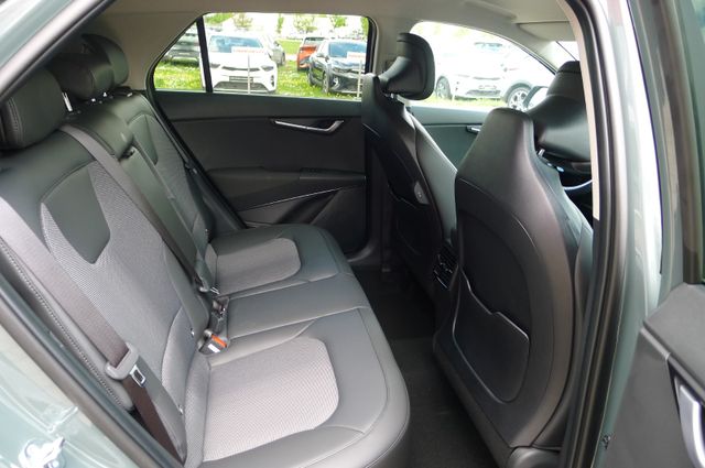 Kia Niro 1.6 HEV DCT Vision/ Komfort / Style