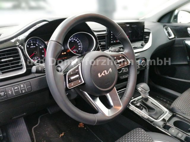 Kia XCeed 1.5 T-GDI DCT Vision + Komfort-Paket/NAVI