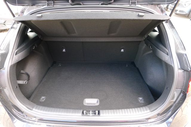 Kia Ceed 1.5T DCT7 VISION NAVI/Kamera/UVO