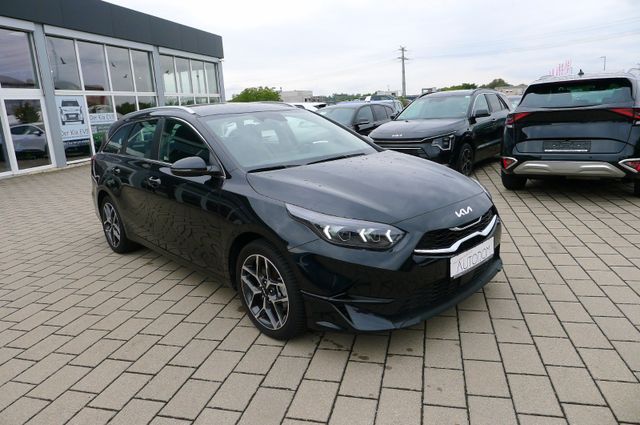 Kia Ceed SW 1.5 T-GDI 140 PS DCT Spirit