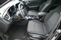 Kia Ceed SW 1.5 T-GDI 140 PS DCT Spirit