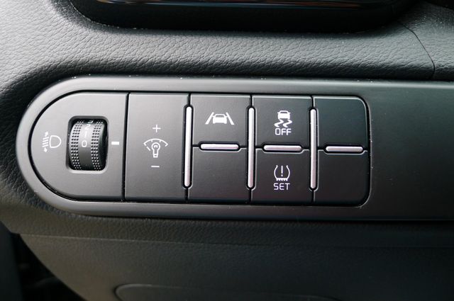 Kia Ceed SW 1.5 T-GDI 140 PS DCT Spirit