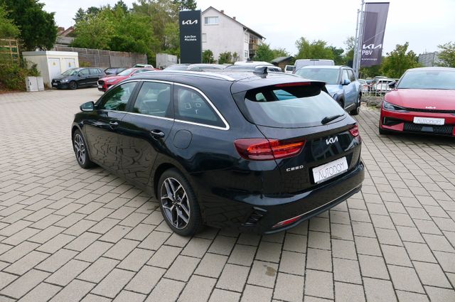 Kia Ceed SW 1.5 T-GDI 140 PS DCT Spirit
