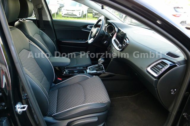 Kia XCeed 1.5 T-GDI DCT Vision + Komfort-Paket/NAVI