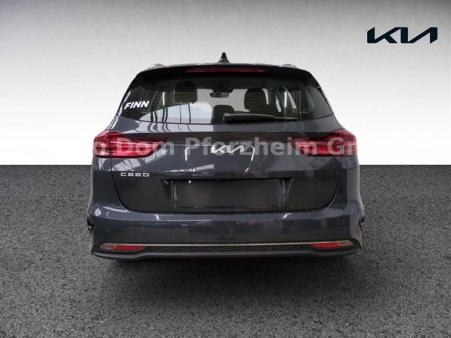Kia Ceed SW 1.5T DCT Vision / Komfort+