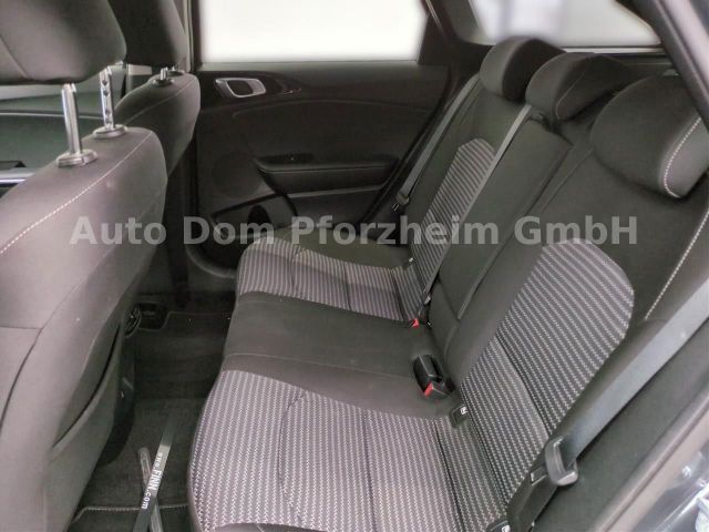 Kia Ceed SW 1.5T DCT Vision / Komfort+