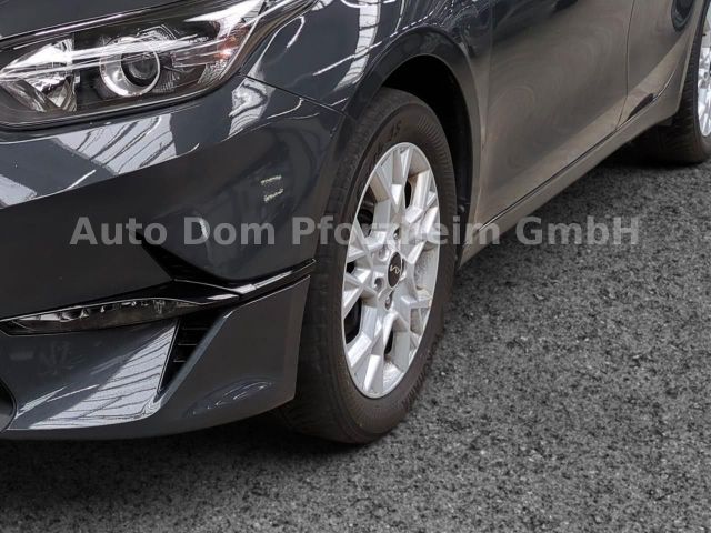 Kia Ceed SW 1.5T DCT Vision / Komfort+