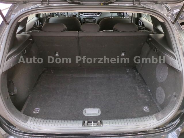 Kia Ceed 1.5T DCT7 SPIRIT /NAVI/UVO/LED