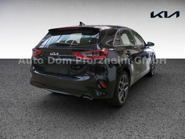 Kia Ceed 1.5T DCT7 SPIRIT /NAVI/UVO/LED