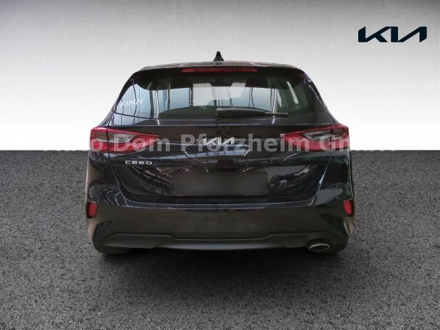 Kia Ceed 1.5T DCT7 SPIRIT /NAVI/UVO/LED