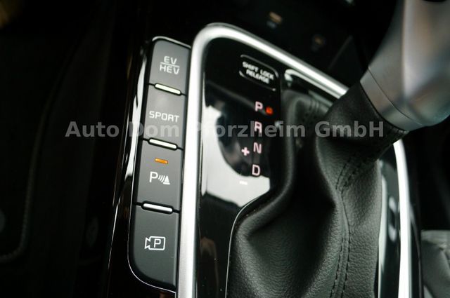 Kia CEED SW 1,6 PHEV DCT SPIRIT /Tech/Pano/Sitz-Pak