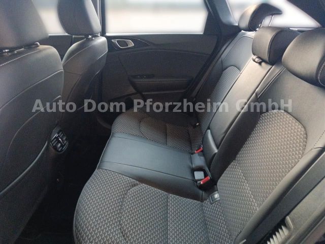 Kia CEED SW 1,6 PHEV DCT SPIRIT /Tech/Pano/Sitz/AHK