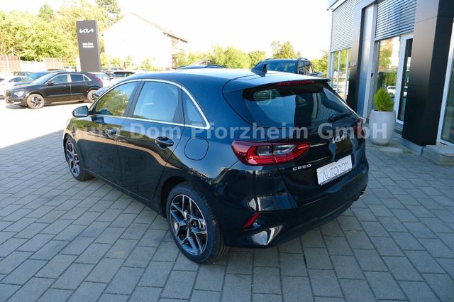 Kia Ceed 1.5 T-GDI DCT Spirit/Technologie/Pano/Leder