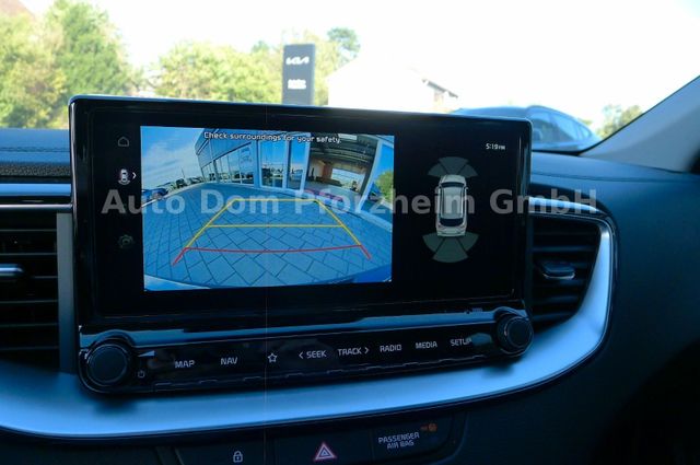 Kia Ceed 1.5 T-GDI DCT Spirit/Technologie/Pano/Leder