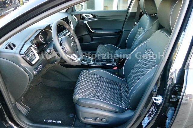 Kia Ceed 1.5 T-GDI DCT Spirit/Technologie/Pano/Leder