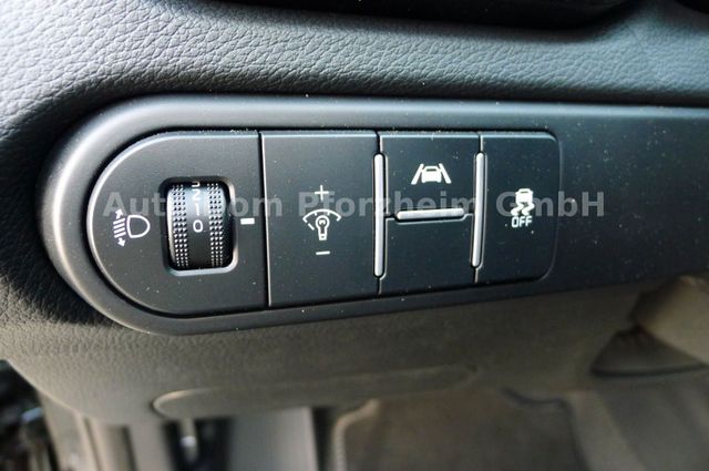 Kia Ceed 1.5 T-GDI DCT Spirit/Technologie/Pano/Leder