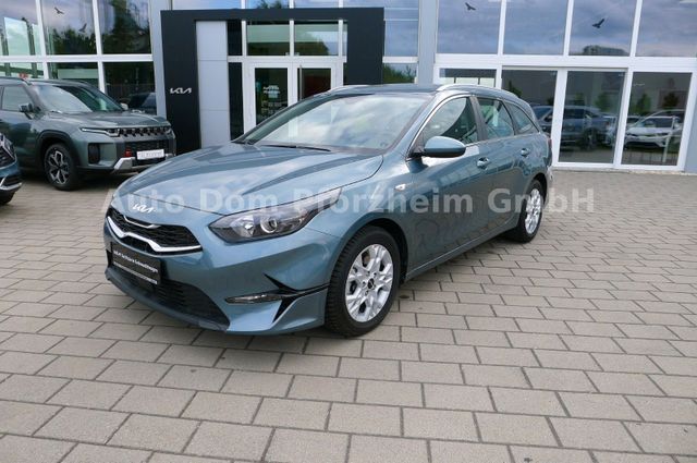 Kia Ceed SW 1.5T DCT Vision / Komfort+ (3399)