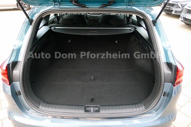 Kia Ceed SW 1.5T DCT Vision / Komfort+