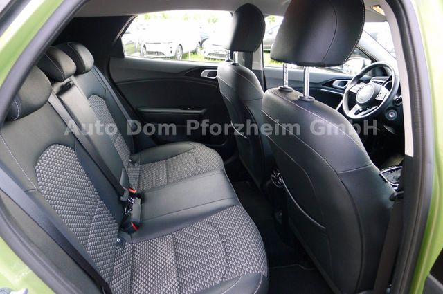 Kia XCeed 1.5 T-GDI DCT Vision + Komfort-Paket/NAVI