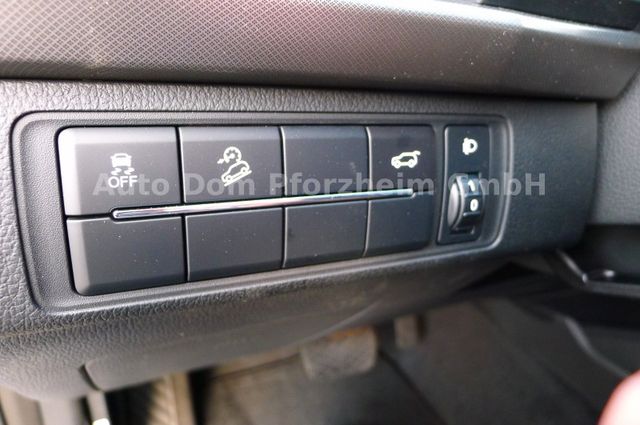 KGM REXTON 2,2 D LUX/AWD/AT/5 Sitz/AHK