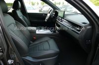 KGM REXTON 2,2 D LUX/AWD/AT/5 Sitz/AHK
