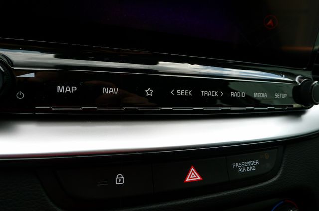 Kia Ceed 1.5T DCT 140 Vision / Komfort+/ Navi