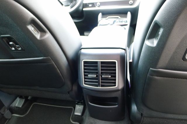 Kia Sportage 1.6 T-GDI DCT /Spirit/DriveWise Park +