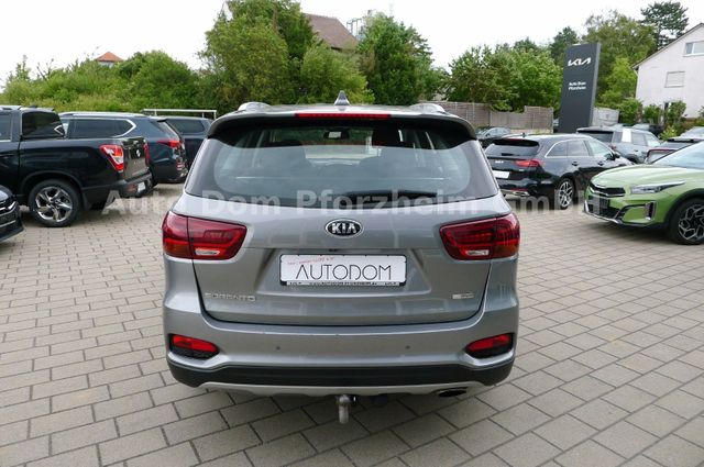 Kia Sorento 2,2D AT Vision 4WD/Navi/AHK