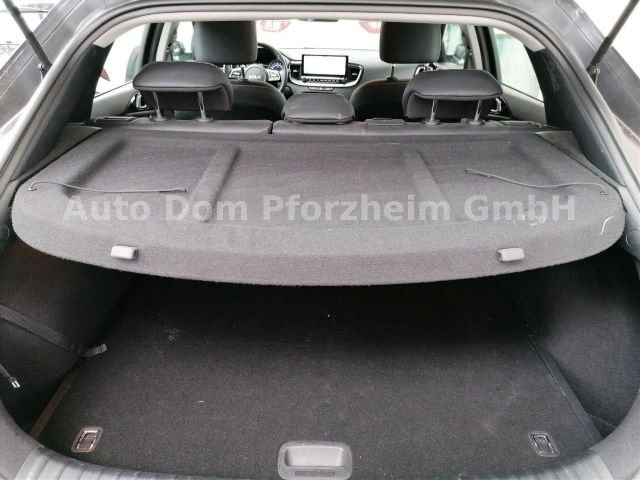 Kia XCeed 1.5 T-GDI DCT Vision + Komfort-Paket/NAVI