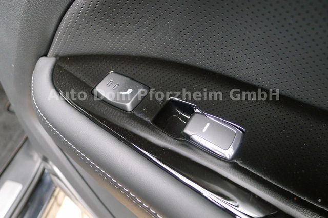 KGM REXTON 2,2 D AT AWD Black Edition