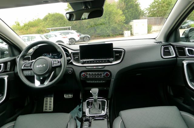 Kia CEED SW 1,6 PHEV DCT/Platinum Edition
