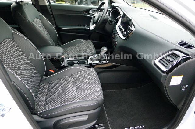 Kia CEED SW 1,6 PHEV DCT SPIRIT /Tech/Pano/Sitz-Pak