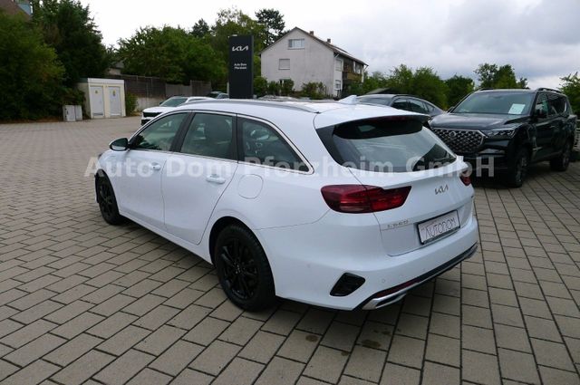 Kia CEED SW 1,6 PHEV DCT SPIRIT /Tech/Pano/Sitz-Pak